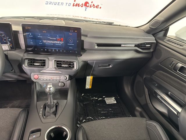 2025 Oxford White Ford Mustang EcoBoost RWD Coupe