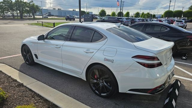 Thumbnail: 2022 Genesis G70 - 3