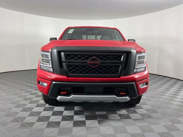 2024 Nissan Titan PRO-4X 3