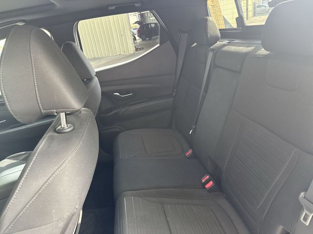 Used 2024 Green Hyundai SEL image 13