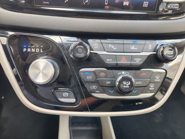 2024 Chrysler Pacifica Touring L Black at Community Honda
