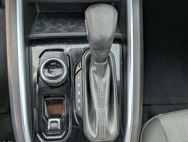 Certified Used 2024 White Chevrolet Trail Boss image 19