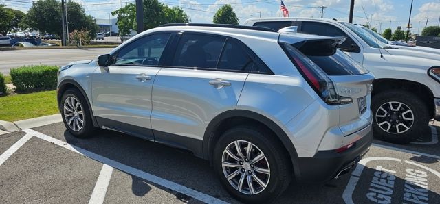 Thumbnail: 2021 Cadillac XT4 - 3