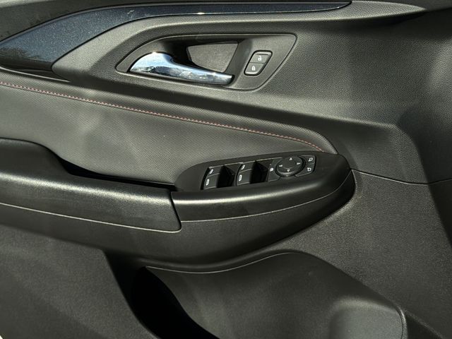 Used 2023 White Chevrolet RS image 31
