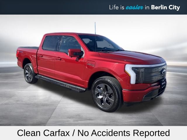 2022 Ford F-150 Lightning Lariat SuperCrew AWD