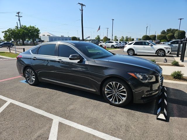 Thumbnail: 2017 Genesis G80 - 2