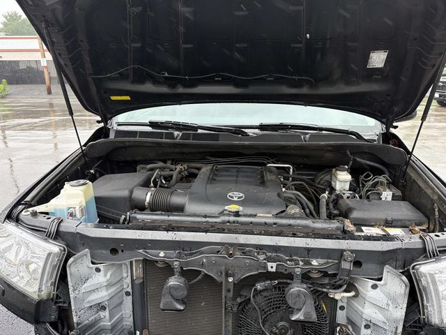 2013 Toyota Sequoia - Image 30