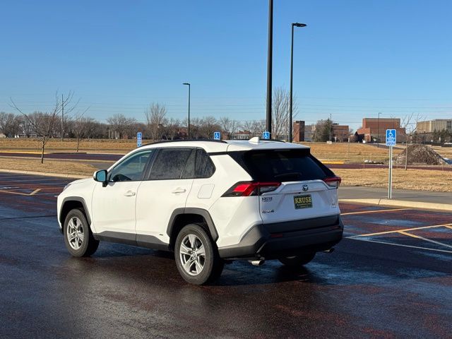 2023 Toyota RAV4 Hybrid XLE
