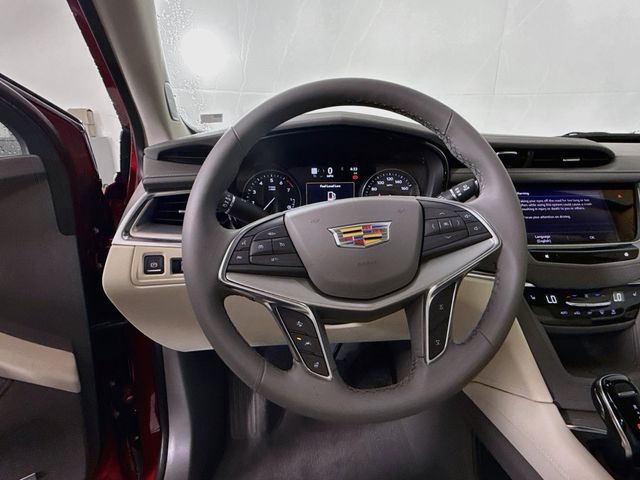 New 2026 Cadillac XT5 SUV