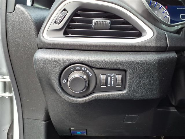 New 2026 Silver Chrysler LX image 16