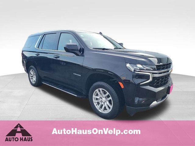 Black 2022 Chevrolet Tahoe LS 4WD SUV / Crossover Four-Wheel Drive Automatic