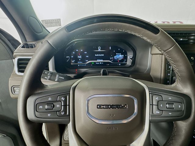 2024 White Frost Tricoat GMC Yukon Denali 4X4 SUV