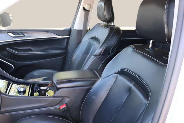 Used Car 2022 Jeep Grand Cherokee L  Limited For Sale Under $35,000 In Austin, Texas