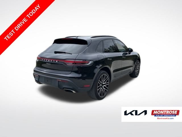 2022 Porsche Macan Base 5