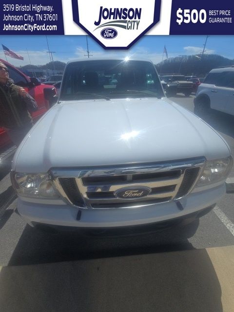 Oxford White 2011 Ford Ranger XLT SuperCab 4-Door 4WD Pickup Truck Four-Wheel Drive 5-Speed Automatic Overdrive