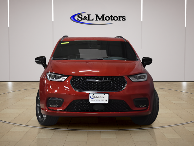 View vehicle photo 2