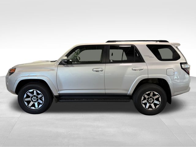2024 Toyota 4Runner TRD Off-Road Premium - 3