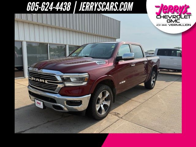 Delmonico Red Pearlcoat 2019 RAM 1500 Pickup Truck Four-Wheel Drive 8-Speed Automatic