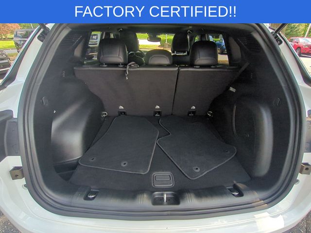Used 2023 White Jeep Limited image 34