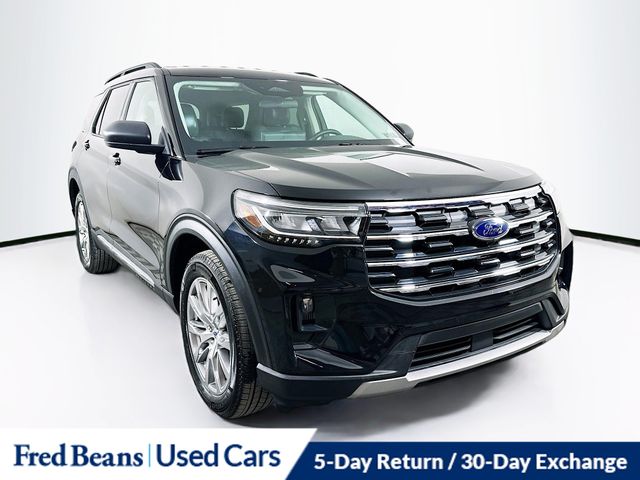 2025 Ford Explorer Active AWD