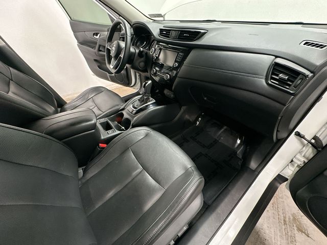 2019 Nissan Rogue SL White at Subaru and VW of Moon Township
