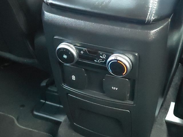 2023 Ford Explorer XLT:B02479