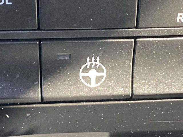 2017 Brilliant Black Crystal Pearlcoat Ram 1500 Night RWD Truck