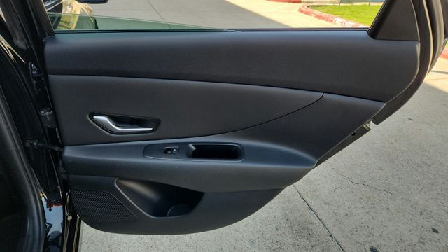 2021 Hyundai Elantra Hybrid