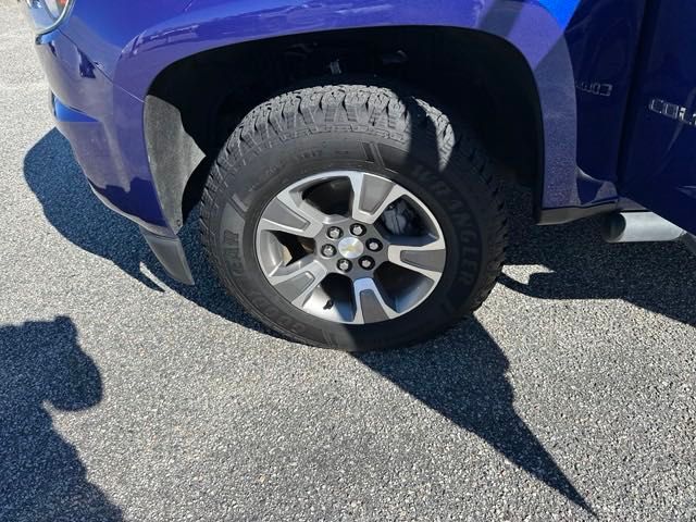 2017 Chevrolet Colorado Z71 27