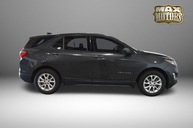 Used 2018 Chevrolet Equinox LS with VIN 2GNAXHEVXJ6131262 for sale in Kansas City