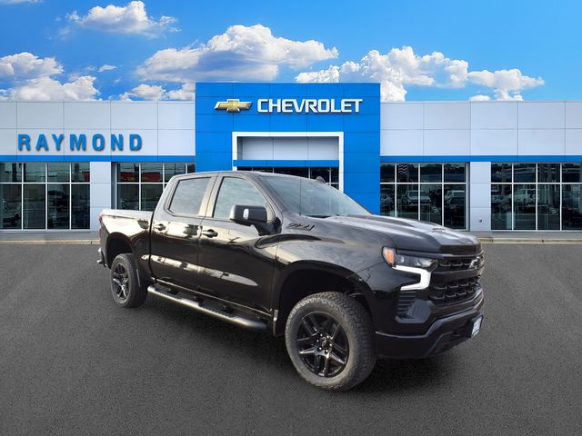 Black 2026 Chevrolet Silverado 1500 LT Trail Boss Crew Cab 4WD Pickup Truck Four-Wheel Drive Automatic