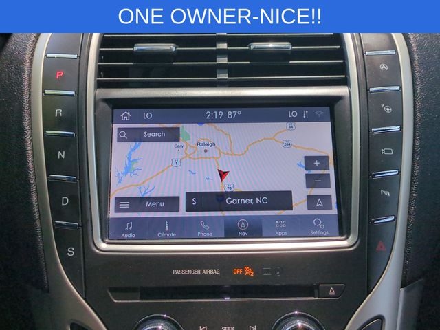 Used 2020 Silver Lincoln Reserve image 25