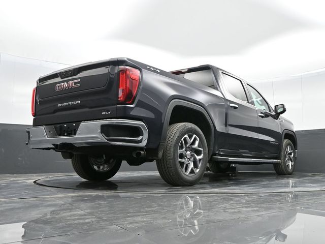 2025 GMC Sierra 1500 SLT 33