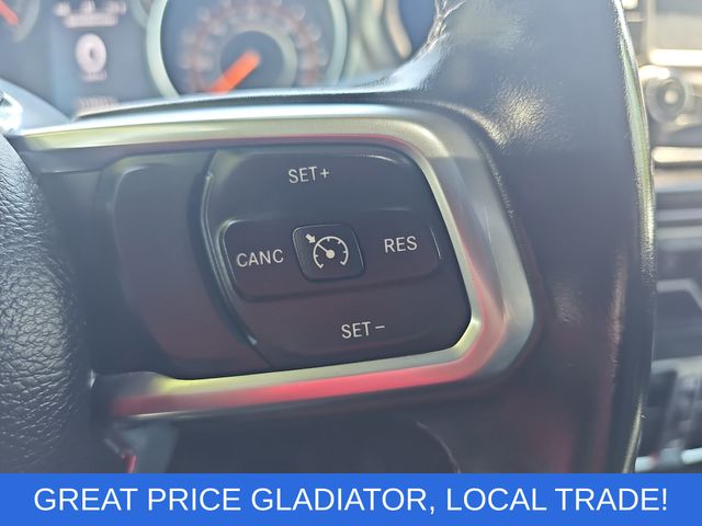 Used 2020 Silver Jeep Sport image 16