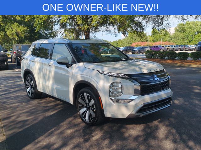 Used 2025 White Mitsubishi SEL image 7