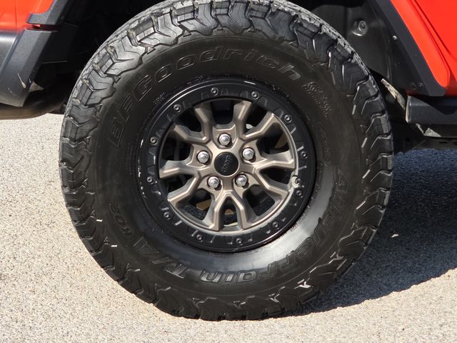 Used 2023 Orange Jeep Rubicon 392 image 9