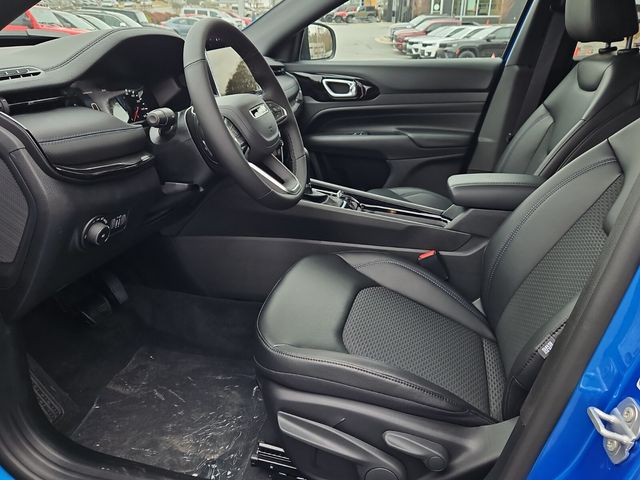 New 2026 Blue Jeep Latitude image 13