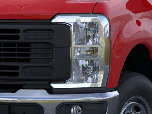 2025 Ford F-250 Super Duty XL