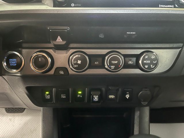 2020 Toyota Tacoma TRD Sport photo