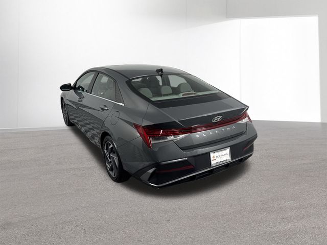 Used 2025 Hyundai Elantra For Sale in Indianapolis, IN