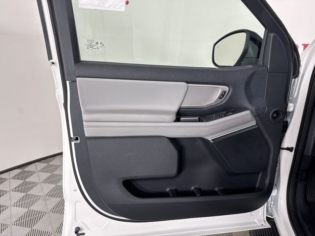 2025 Star White Metallic Tri-Coat Ford Expedition Max RWD SUV