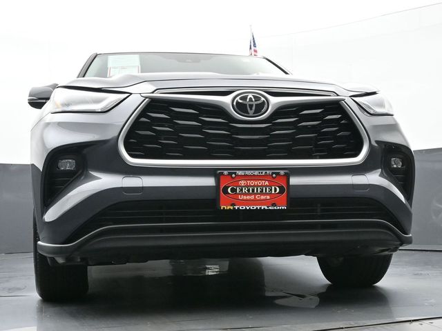 2023 Toyota Highlander LE 42