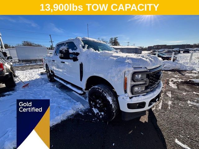 2023 Ford F-350 Super Duty XL Crew Cab 4WD