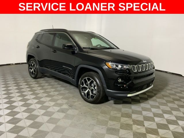 Diamond Black Crystal Pearlcoat 2026 Jeep Compass SUV / Crossover Four-Wheel Drive 8-Speed Automatic