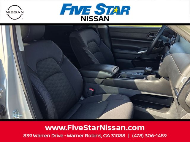 Used 2024 Nissan Pathfinder SUV