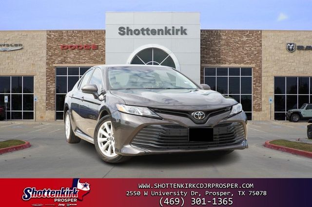 2018 Toyota Camry 2.5 Auto LE's photo