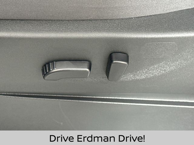 Used 2024 Nissan Frontier Truck