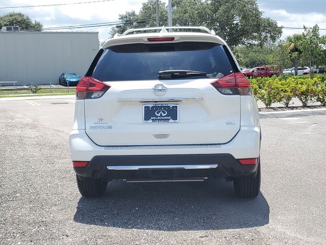 2017 Nissan Rogue SL 6