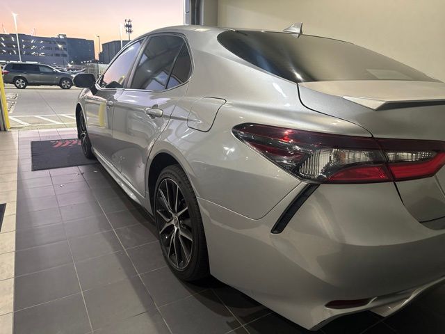 2022 Toyota Camry SE Silver at DeMontrond Gulf Freeway