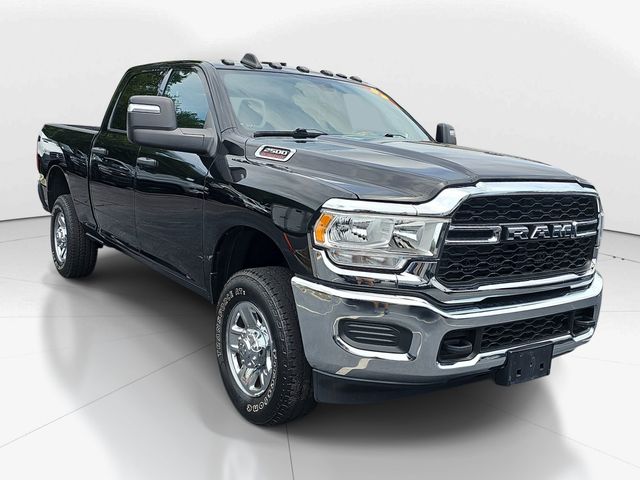 Diamond Black Crystal Pearlcoat 2023 RAM 2500 Pickup Truck Four-Wheel Drive 8-Speed Automatic